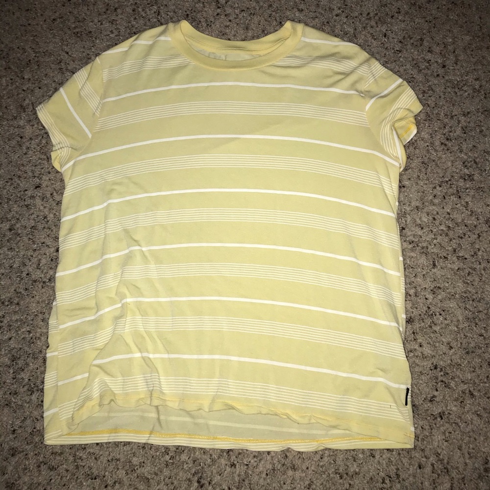 RVCA tshirt